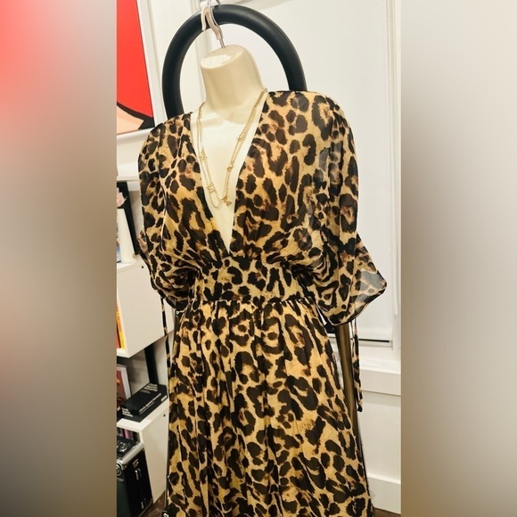 - NWT The King Kouture Leopard Printed Kimono Sleeve Maxi Dress - Picture 9 of 12